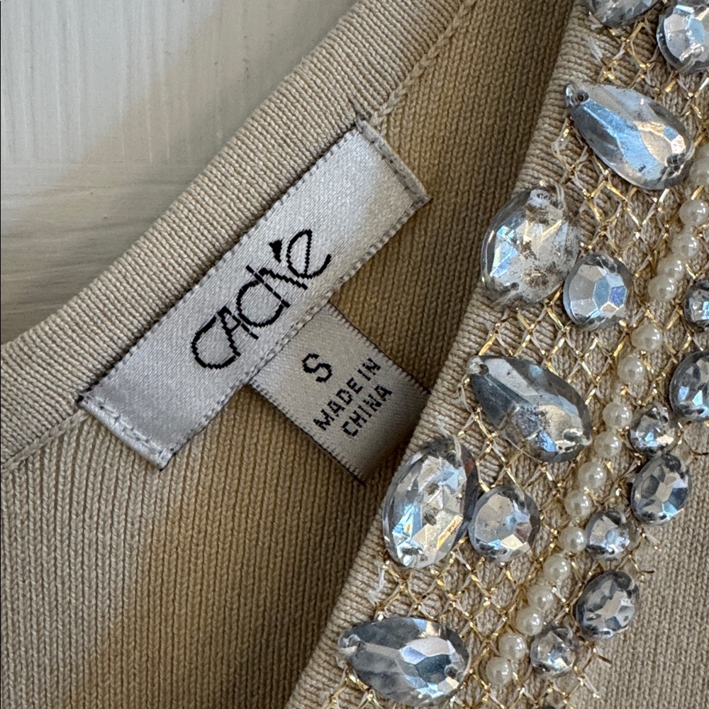 Caché Vintage Cream Silk Blend Very Embellished V-Neck Bodycon Top - Picture 10 of 11